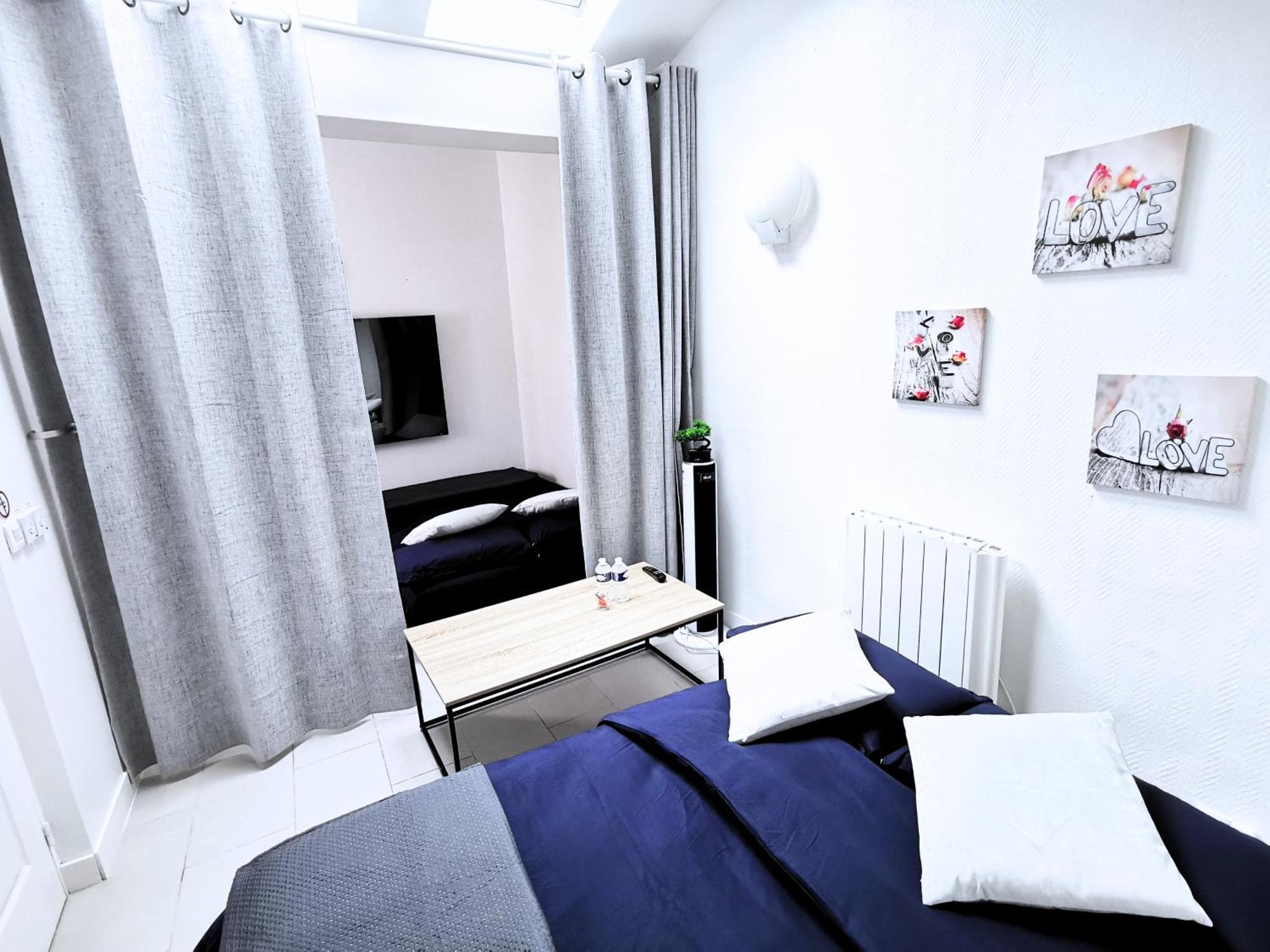 Bagneux Paris Rer B Confort Netflix Cachan Exterior photo